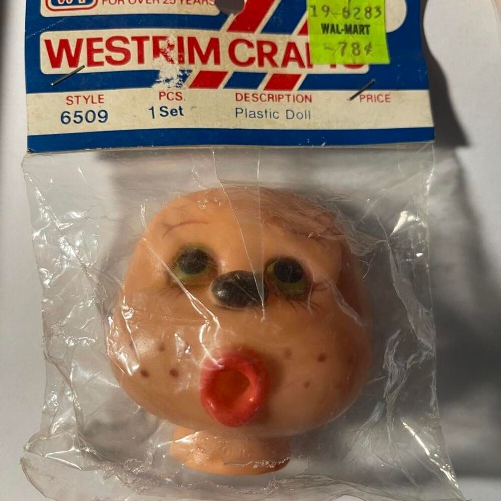 Westrim Crafts 2.5 Inch Plastic Doll Face & Boots Kit Vintage Wal-Mart NOS
